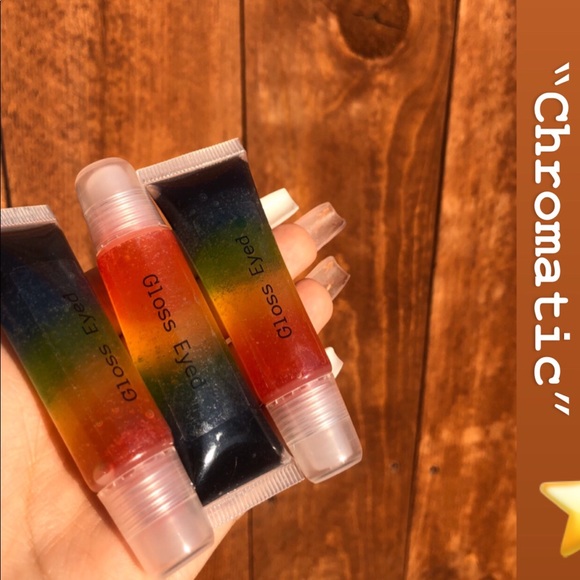 “Chromatic” gloss 🌈✨ - Picture 1 of 2